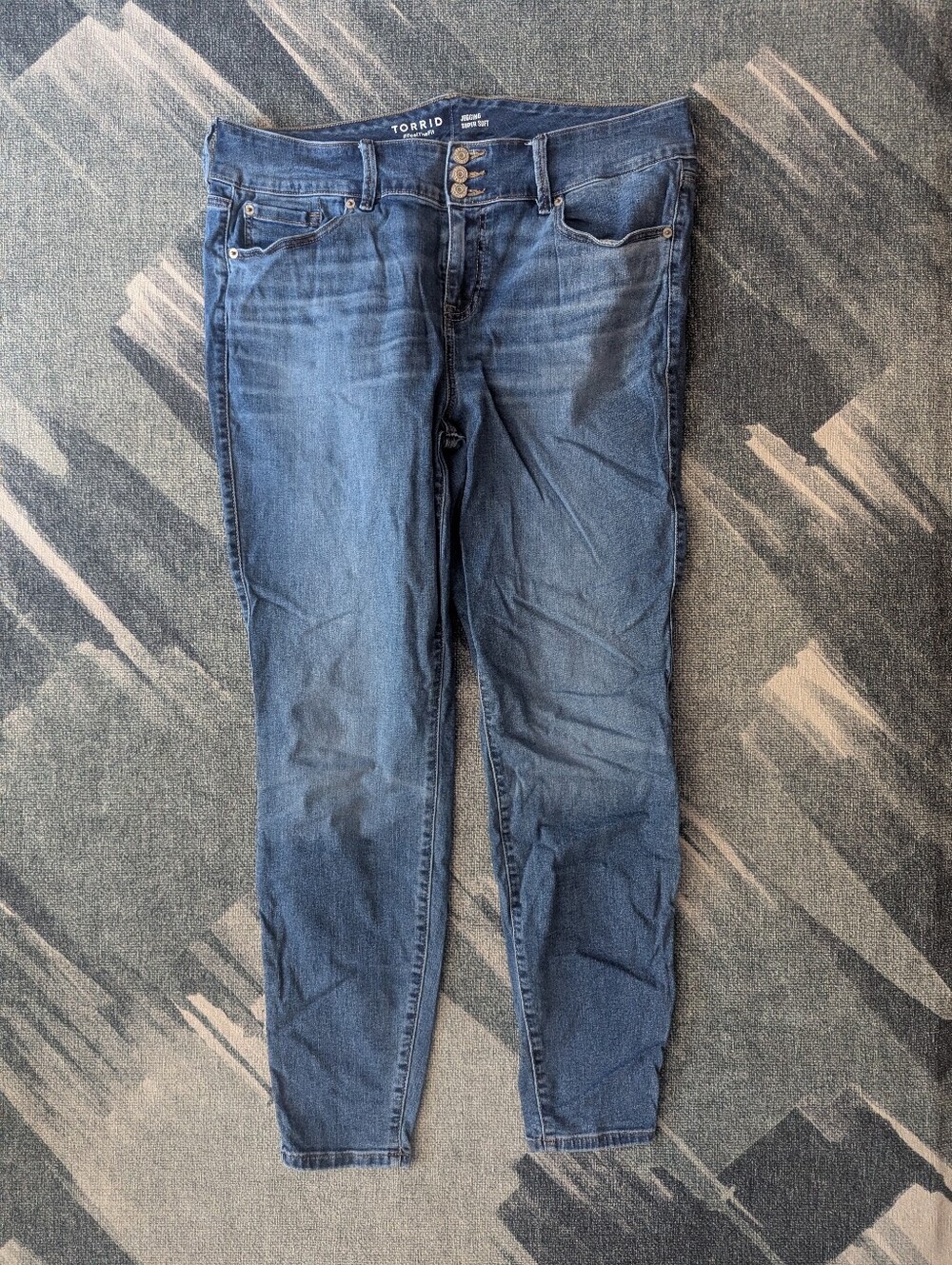torrid Mid-Rise Skinny Jeans tall in Dark Blue Wash
